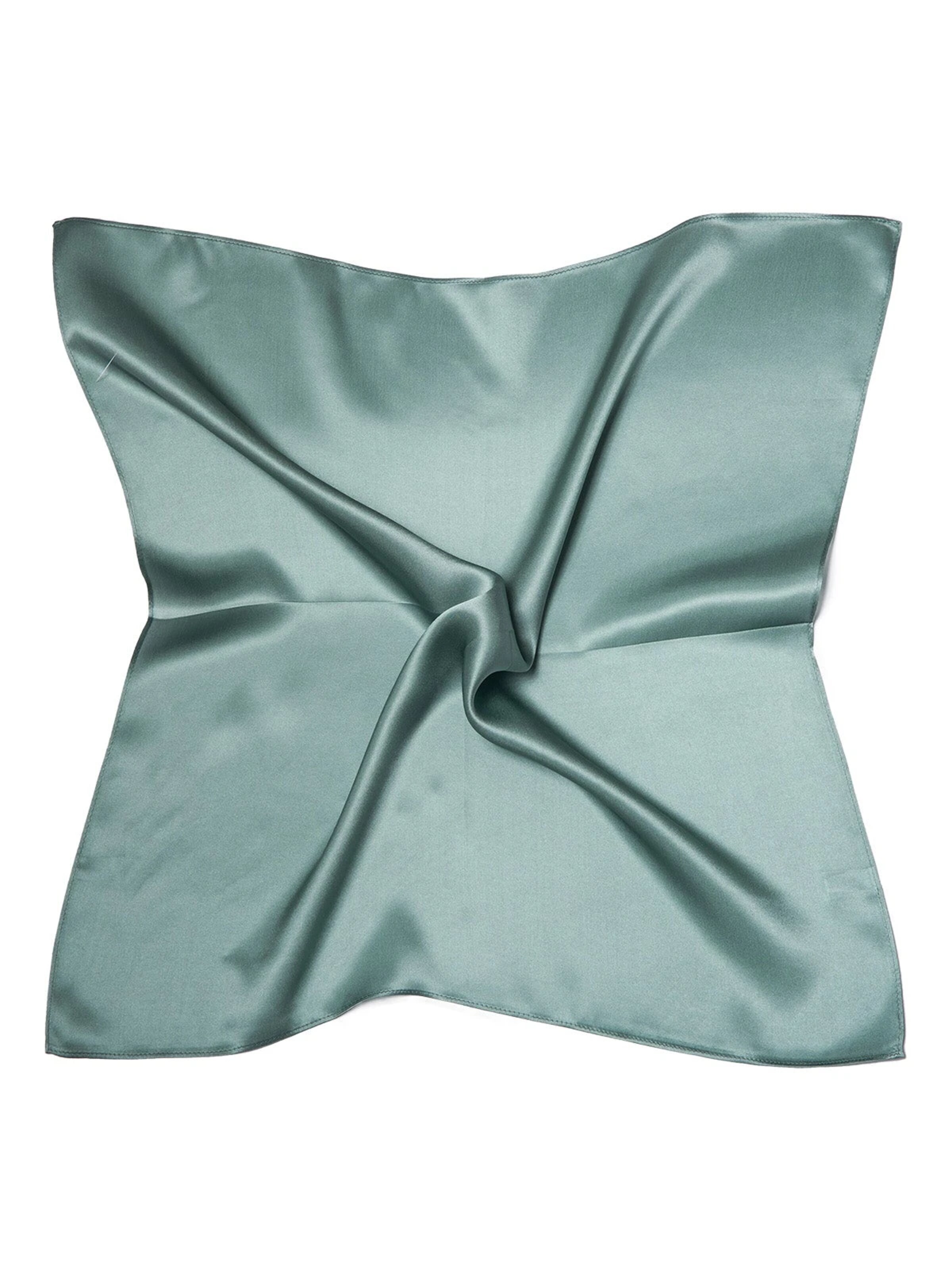 MayTree Scarf 'Seidentuch einfarbig' in Green: front