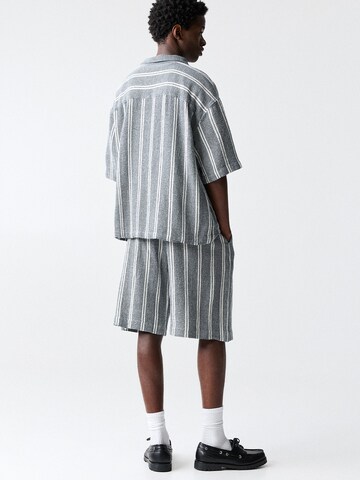 Loosefit Pantalon Pull&Bear en bleu