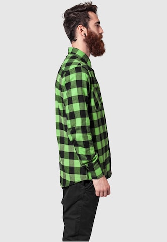 Coupe regular Chemise Urban Classics en vert