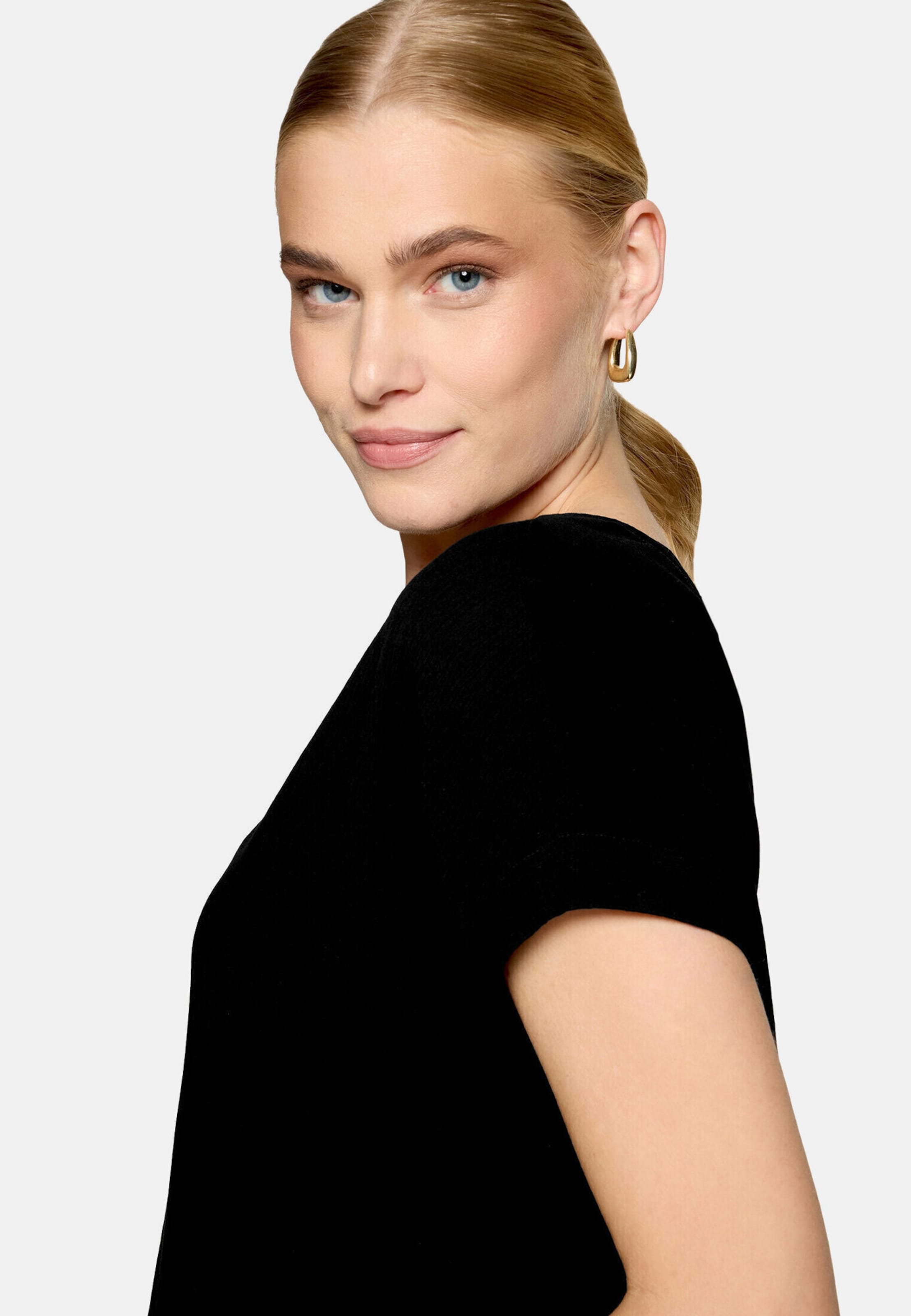 Camicia da donna di zero in nero