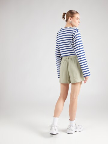 ONLY Regular Trousers 'ONLCaro' in Green