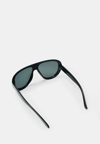 Pull&Bear Zonnebril in Zwart