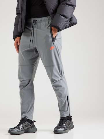 Nike Sportswear Tapered Παντελόνι σε γκρι: μπροστά