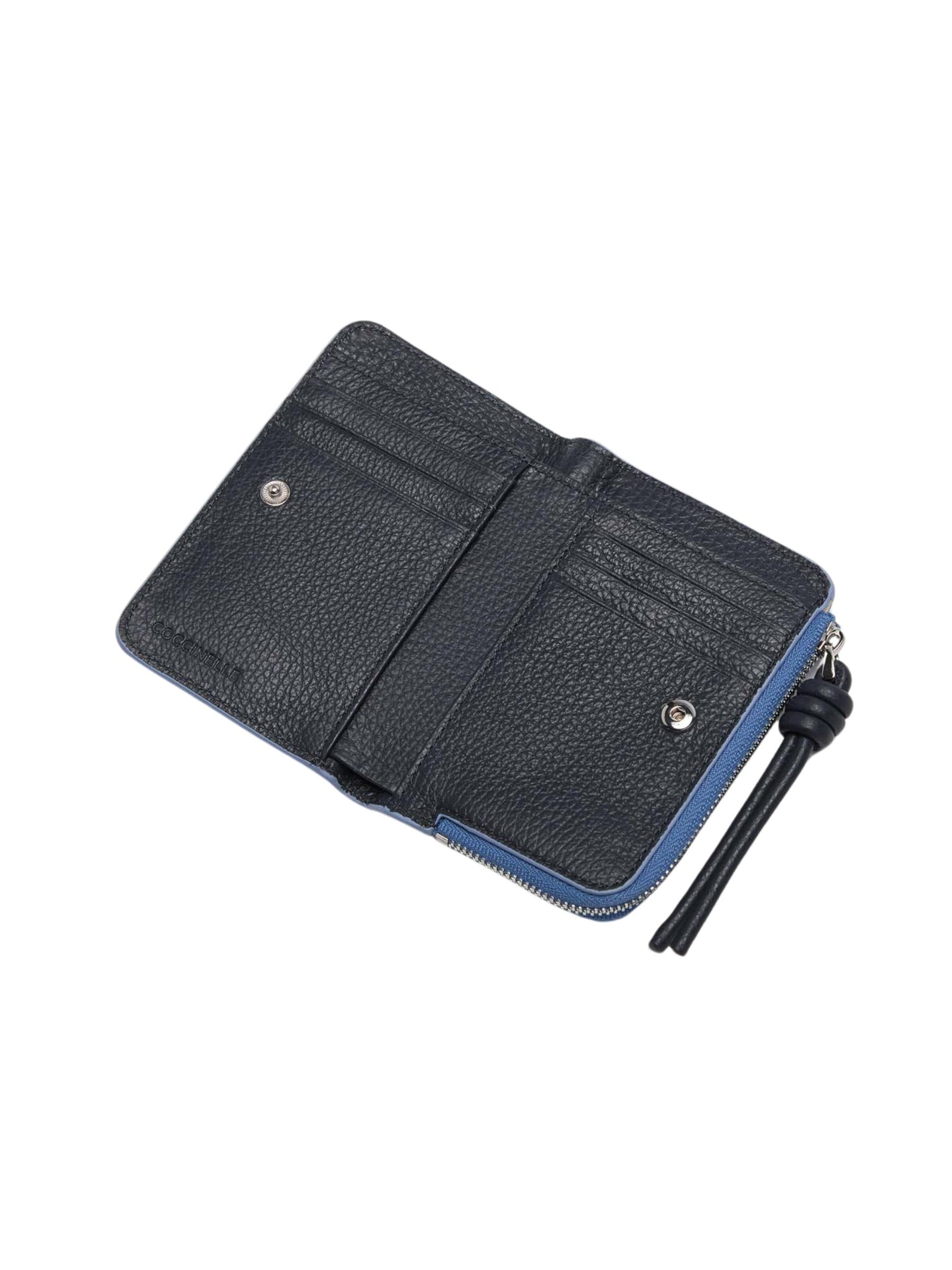 Portamonete 'COCCINELLE MYRTHA MAXI' di Coccinelle in blu