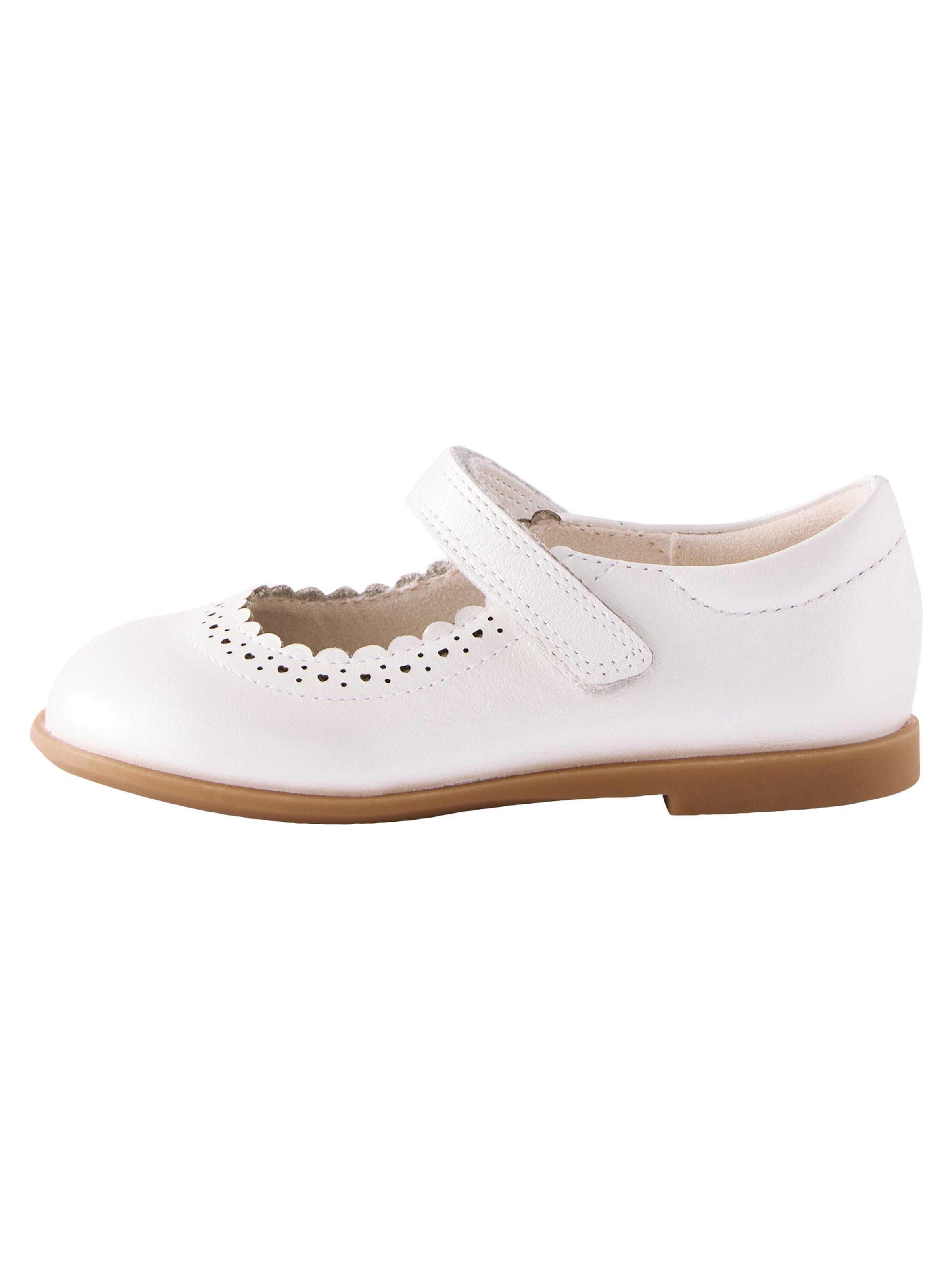 Balerini de la Next pe alb: față