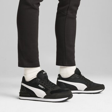 Baskets basses 'ST Runner V4' PUMA en noir