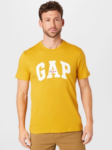 GAP Μπλουζάκι σε κίτρινο: μπροστά
