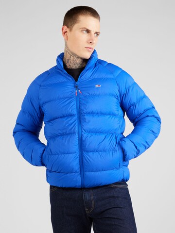 Tommy Jeans Between-season jacket in Blue: front