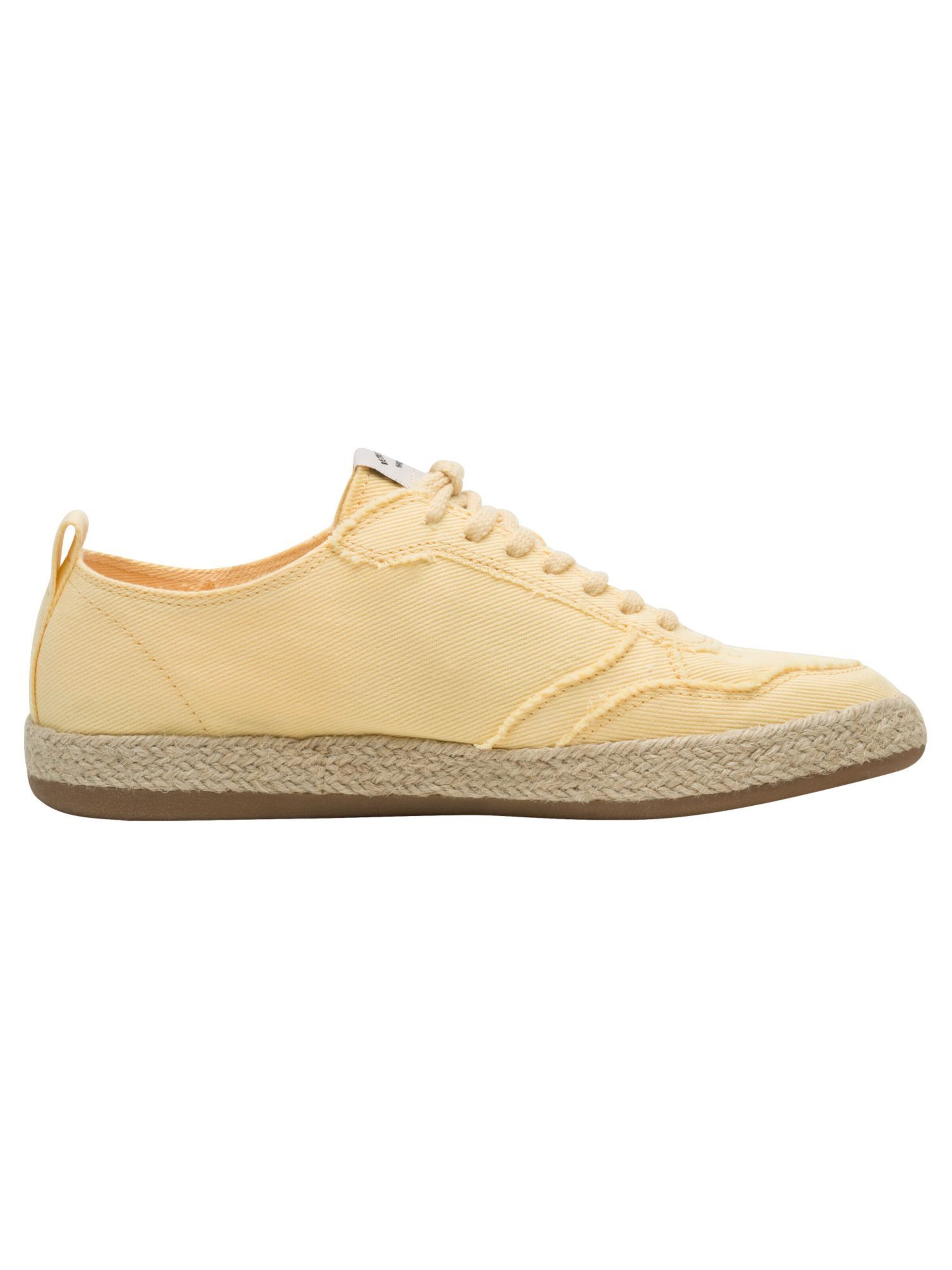 Tamaris Platform trainers in Yellow