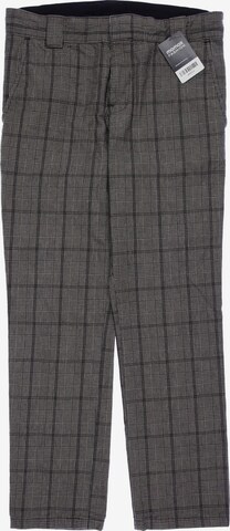 Carhartt WIP Pants in 31 in Grey: front