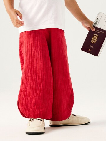 NAME IT - Loosefit Pantalón en rojo: frente