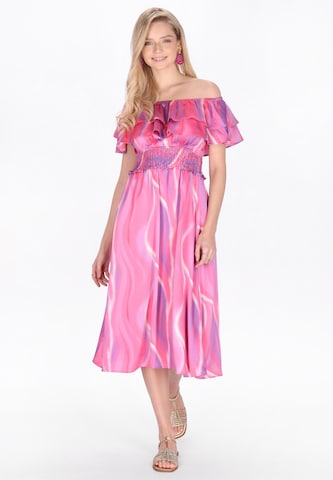 IZIA Zomerjurk 'Festival' in Roze: voorkant