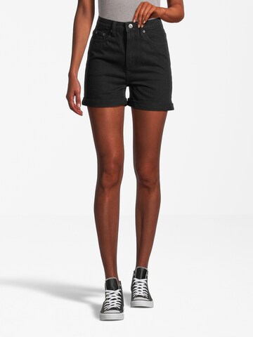 AÉROPOSTALE Regular Shorts in Schwarz: predná strana