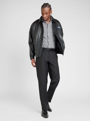 Coupe regular Chemise business GANT en noir
