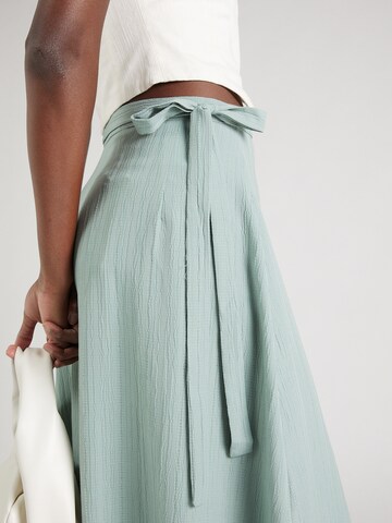 Trendyol Skirt in Green