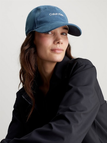 Casquette Calvin Klein Sport en bleu : devant