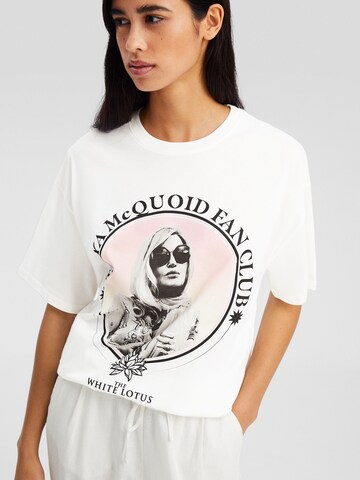 T-shirt Bershka en blanc