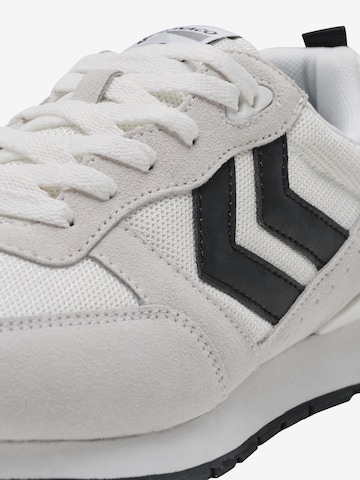 Hummel - Sapatilhas baixas 'Monaco 86' em branco