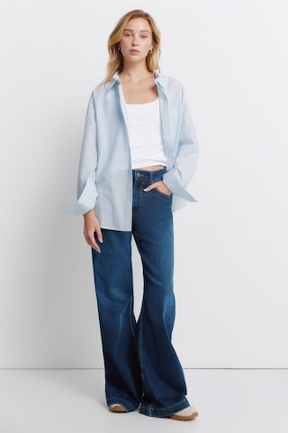 Springfield Blouse in Blue