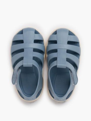 Claquettes / Tongs IGOR en bleu