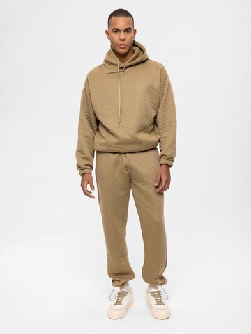 Antioch Trainingsanzug in Beige: Vorderseite