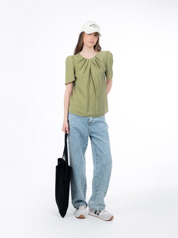 Influencer Blus i grön