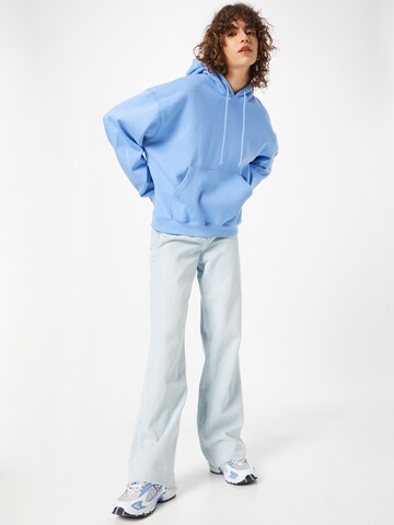 Sweat-shirt WEEKDAY en bleu