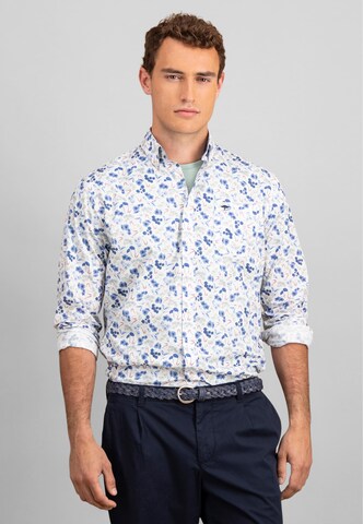 FYNCH-HATTON Comfort fit Overhemd in Blauw: voorkant