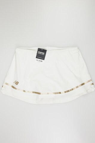 new balance Shorts in S in White: front