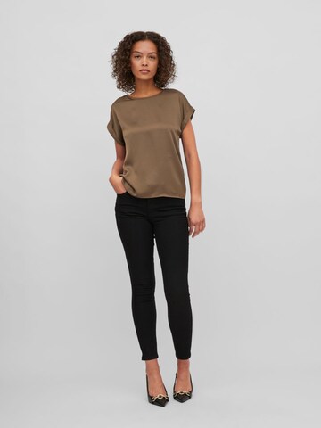 VILA T-Shirt in Grün