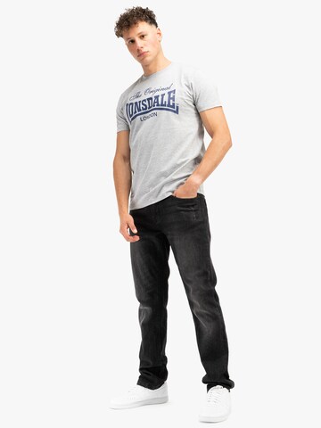 T-Shirt 'Colsbrooke' LONSDALE en gris