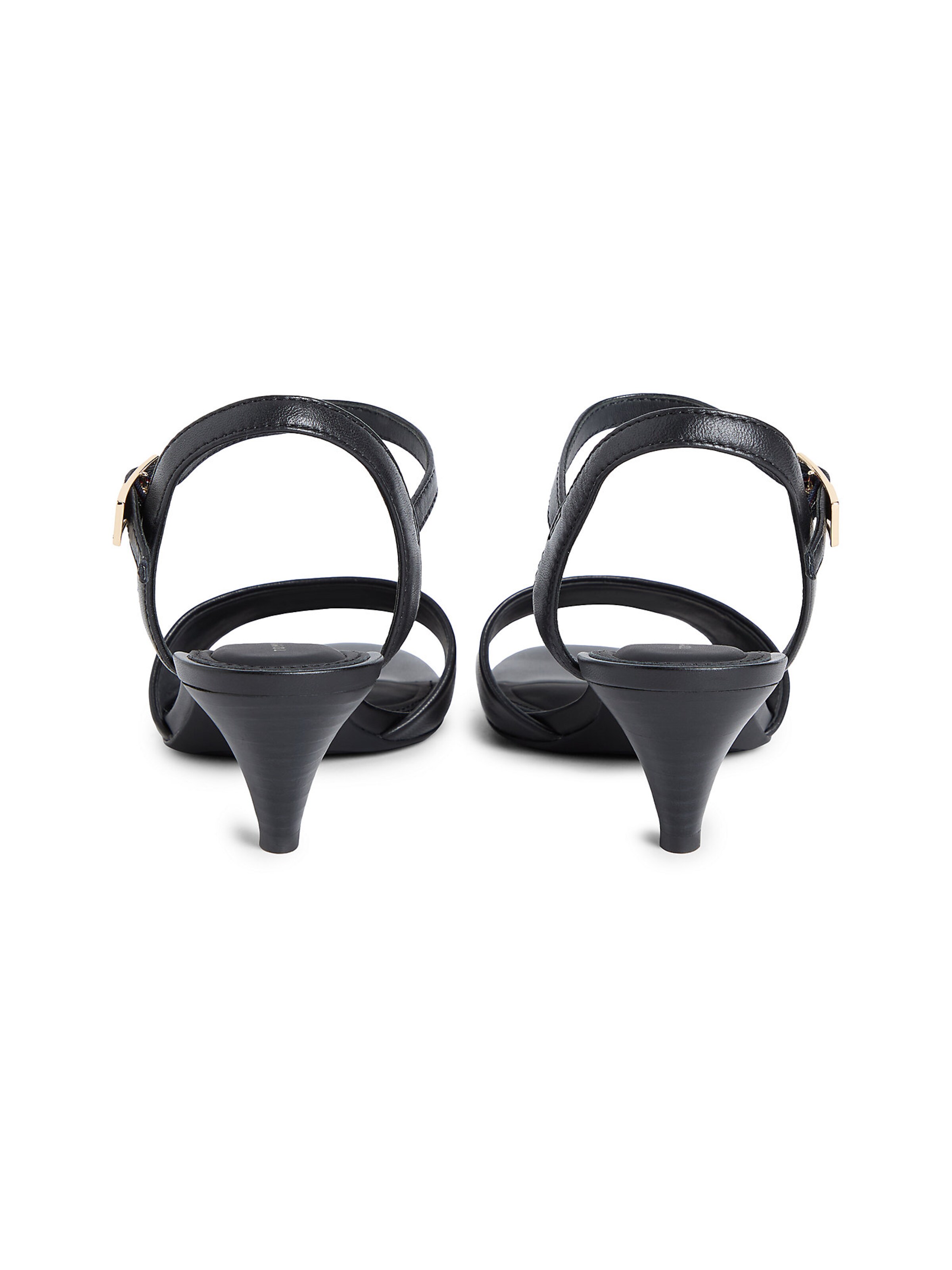 TOMMY HILFIGER Sandal in Black