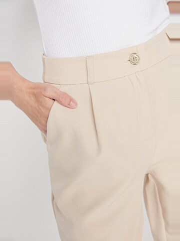 Wide leg Pantaloni di Trendyol in beige
