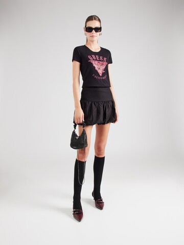 GUESS T-Shirt in Schwarz