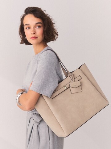 Next Shopper i brun