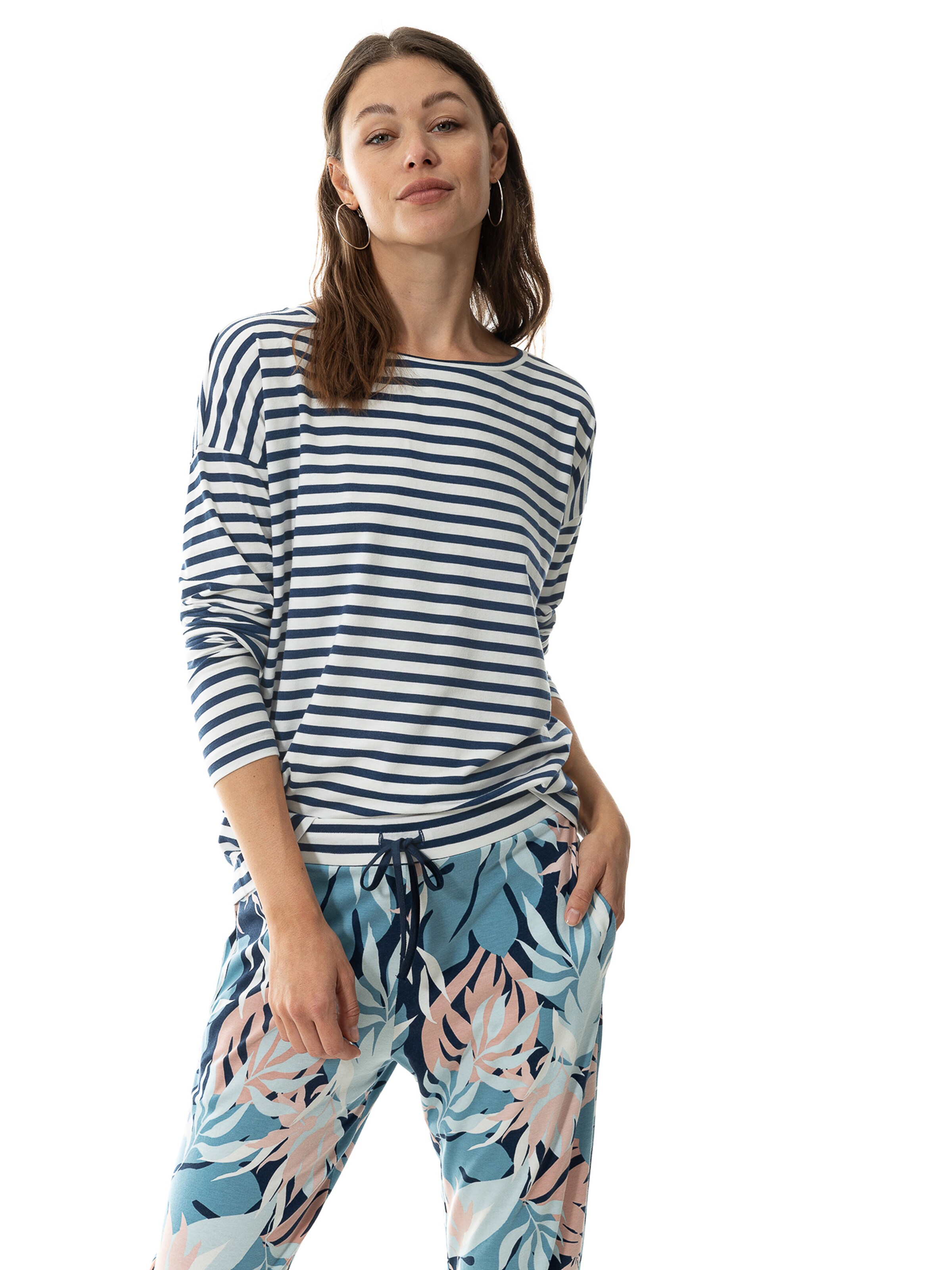 T-shirt 'Cyra' Mey en bleu : devant