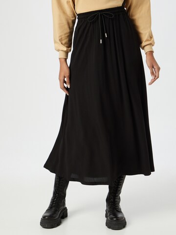 Urban Classics Skirt in Black: front