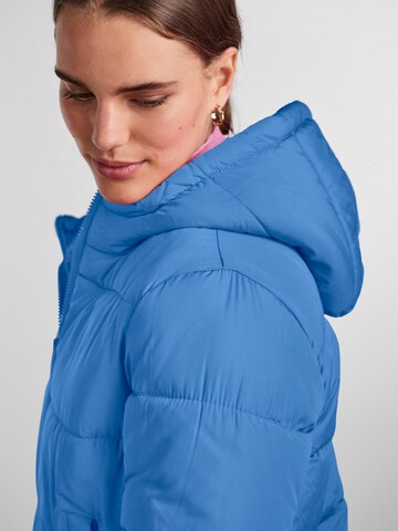 PIECES Winter Jacket 'JAMILLA' in Blue