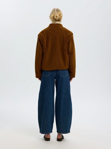 SELECTED Between-season jacket 'SLWISABEL' in Brown