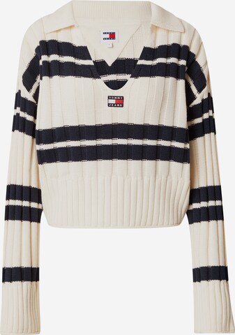 Tommy Jeans Sweater in White: front