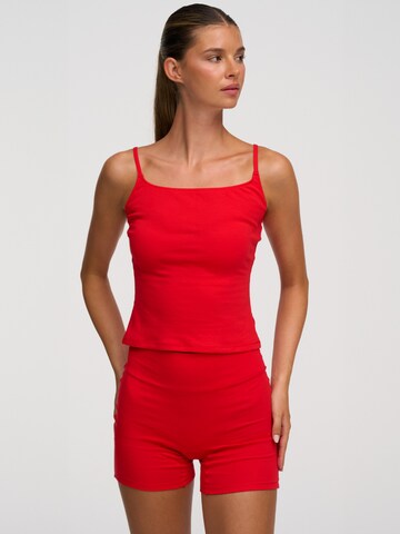 Regular Pantalon 'Cotton High-Waist Shorts' cfab (formerly creamy fabrics) en rouge