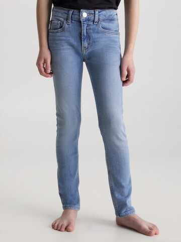 Coupe slim Jean Calvin Klein Jeans en bleu : devant