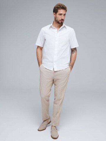 ABOUT YOU x Kevin Trapp Regular fit Button Up Shirt 'Harun' in White