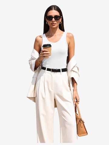 AOTTORI Top in White