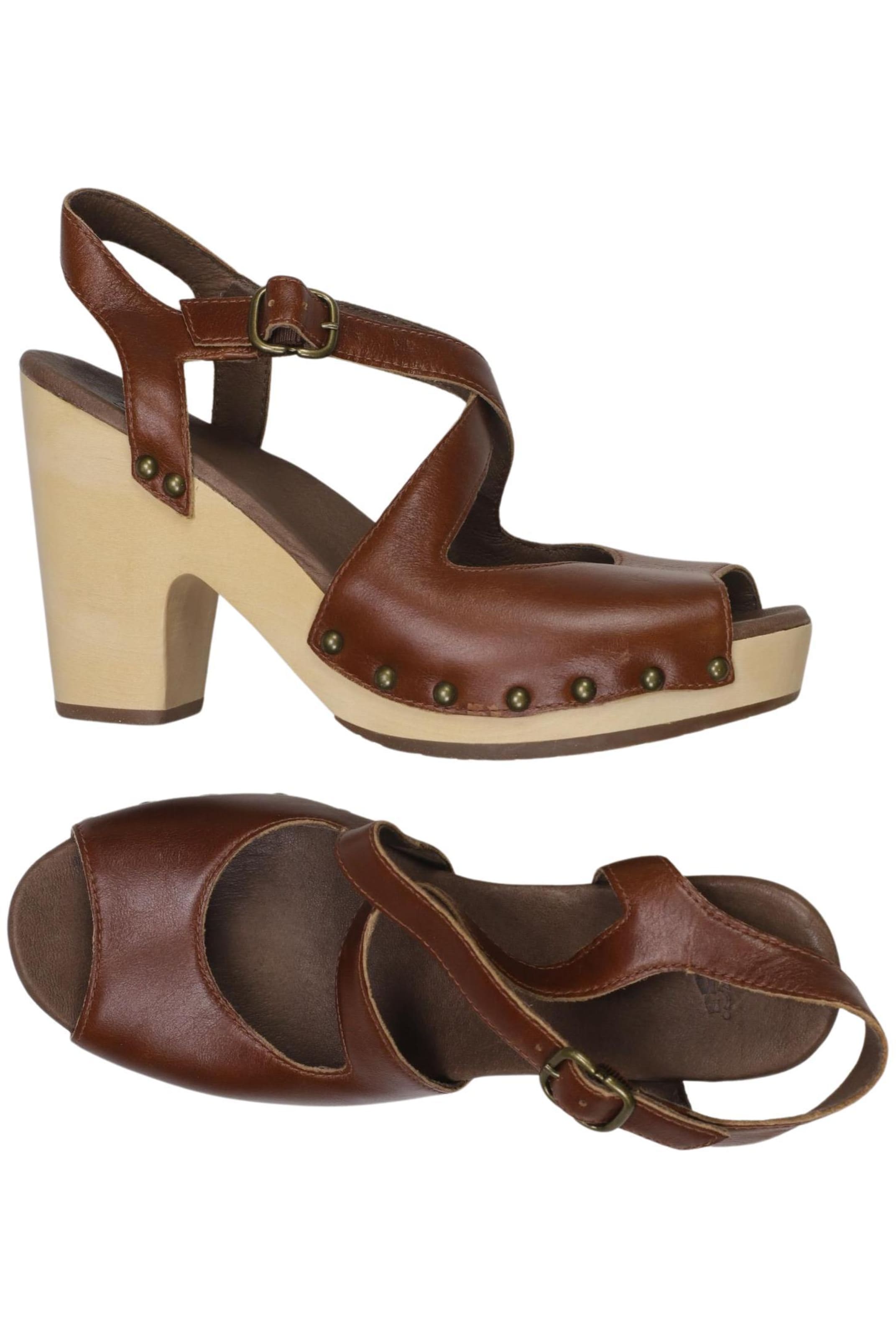 UGG Sandalen 39 in Braun: Vorderseite