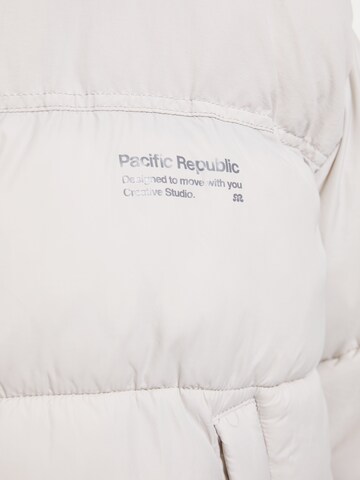 Giacca invernale 'PACIFIC' di Pull&Bear in bianco