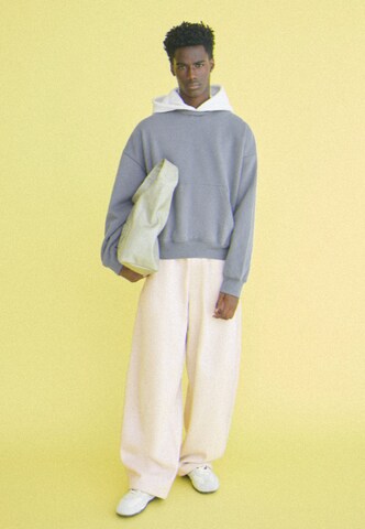 Bershka Sweatshirt in Blauw