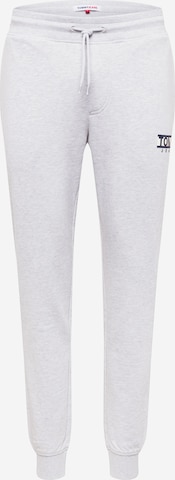 Tapered Pantaloni de la Tommy Jeans pe gri: față