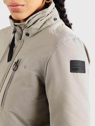 G-STAR Átmeneti parka 'Vodan' - szürke