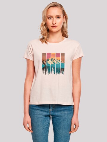 F4NT4STIC Shirt 'Berg Sonnenuntergang Retro' in Roze: voorkant